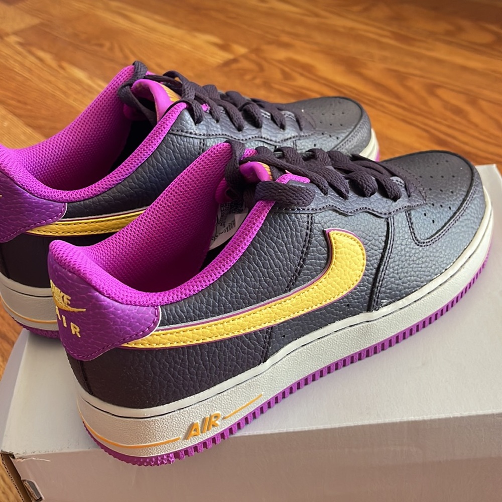 Nike Air Force 1 Low - Picture 5 of 9